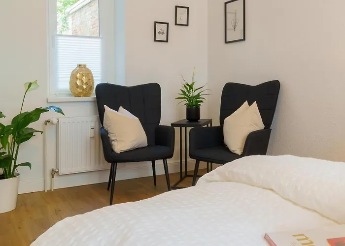 Suite Fuer 4 Mit Terrasse Im Herzen Der Innenstadt