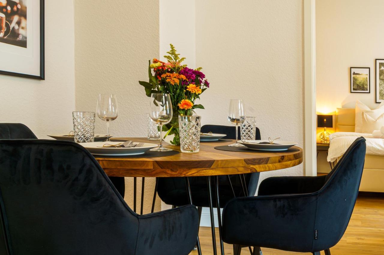 Fuer 4 Mit Terrasse Im Herzen Der Innenstadt * Schwerin (Mecklenburg-Vorpommern)
